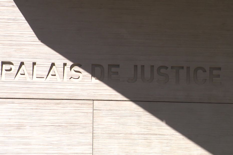, &laquo;&nbsp;C&rsquo;est tellement trop con de se faire flinguer&nbsp;&raquo;, un SMS avec des menaces et des insultes envoy&eacute; &agrave; un maire de l&rsquo;H&eacute;rault