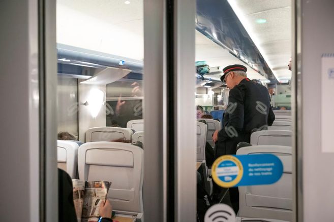 , Insult&eacute; de &laquo;&nbsp;nazi&nbsp;&raquo; dans un train, Louis Boyard d&eacute;nonce l&rsquo;absence de soutien : &laquo;&nbsp;Deux poids deux mesures&nbsp;&raquo;