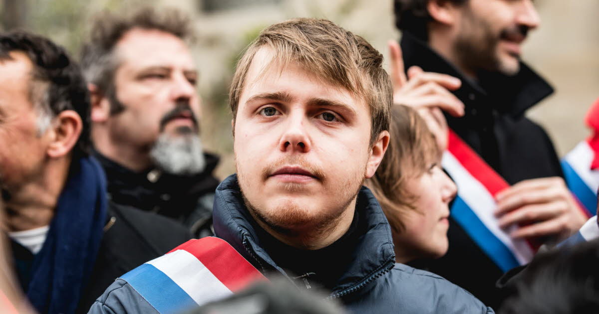 , Politique &laquo;Je me suis senti pi&eacute;g&eacute;&raquo; : pris &agrave; partie dans un train, le d&eacute;put&eacute; Louis Boyard r&eacute;agit
