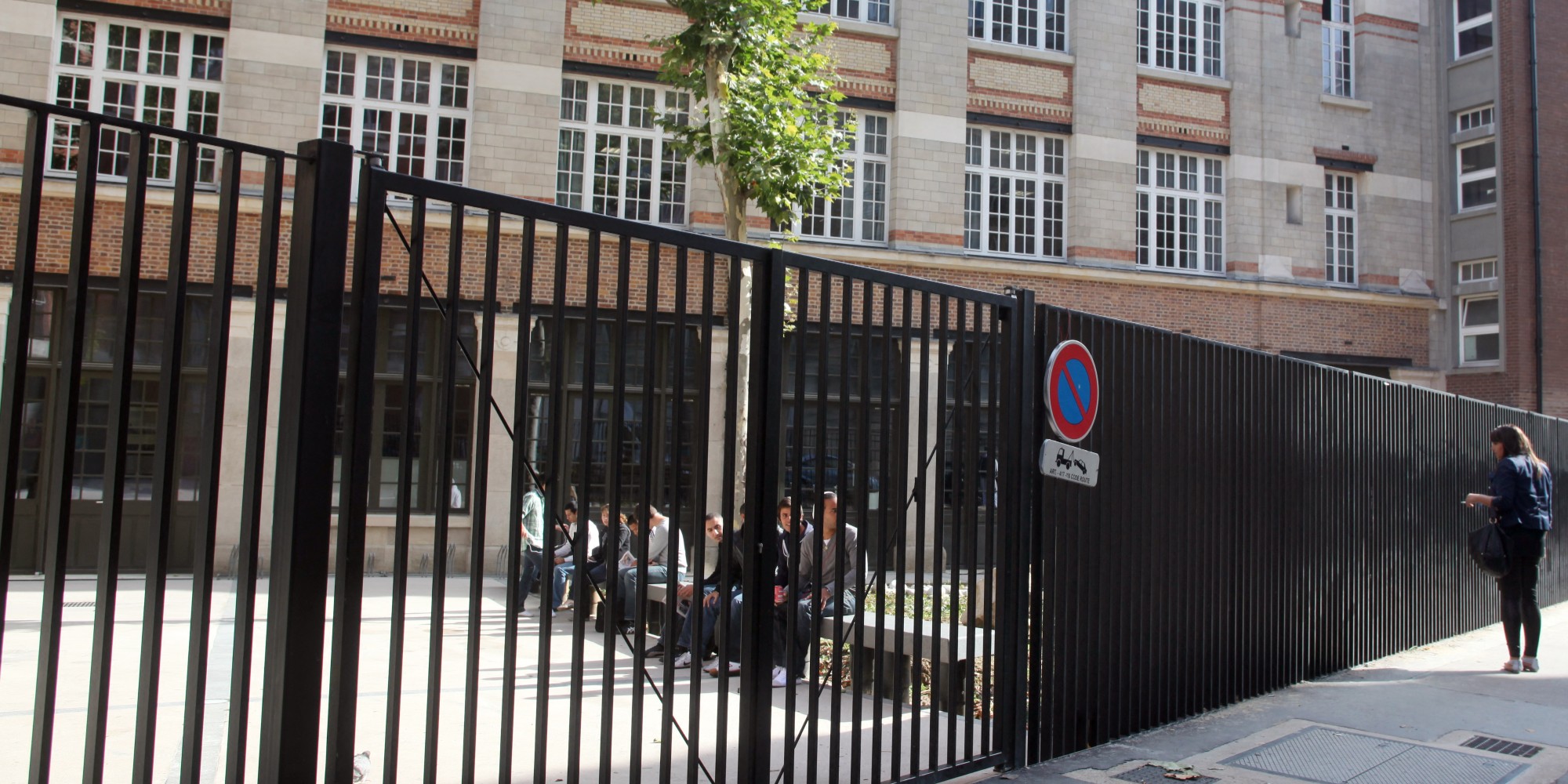 , Reims : trois &eacute;l&egrave;ves jug&eacute;s en mars pour l&rsquo;agression d&rsquo;un professeur