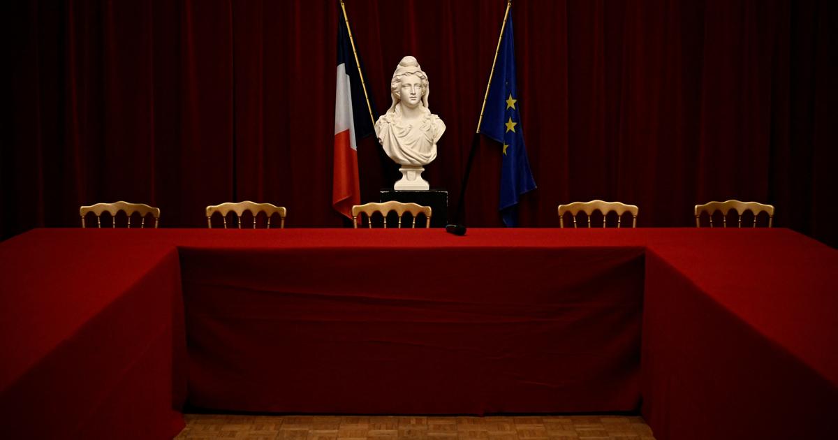 , Saint-Denis : un mois apr&egrave;s l&rsquo;agression de l&rsquo;&eacute;lue Oriane Filhol, trois individus pr&eacute;sent&eacute;s &agrave; la justice