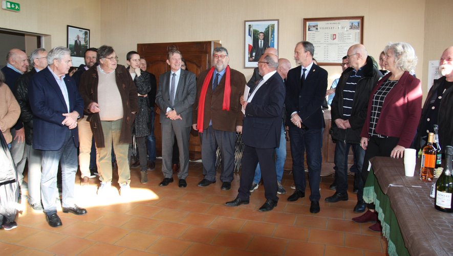 , Vigoulet-Auzil. Afflux d&rsquo;&eacute;lus pour les v&oelig;ux