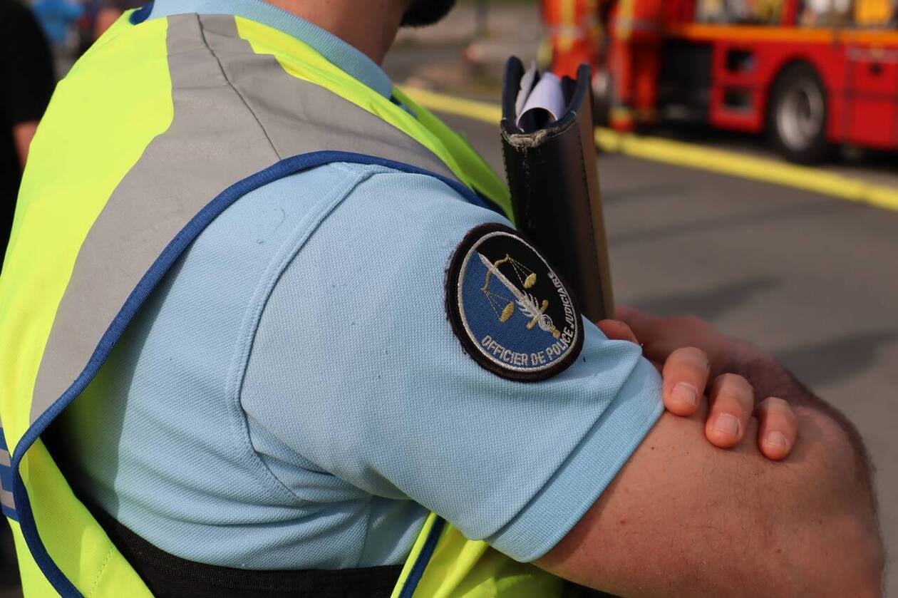 D&rsquo;importants moyens de gendarmerie ont &eacute;t&eacute; d&eacute;ploy&eacute;s afin de retrouver un fuyard dans le nord de la Vend&eacute;e.