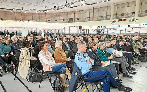 Maires, pr&eacute;sidents d&rsquo;EPCI, repr&eacute;sentants de la gendarmerie et du parquet de Saint-Brieuc &eacute;taient pr&eacute;sents, ce samedi, au v&eacute;lodrome de Loud&eacute;ac pour l&rsquo;assembl&eacute;e g&eacute;n&eacute;rale de l&rsquo;AMF 22.