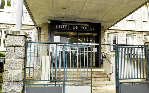 L&rsquo;&eacute;lu brestois a &eacute;t&eacute; plac&eacute; en garde &agrave; vue le 6&nbsp;mars 2024 au commissariat central de Brest.