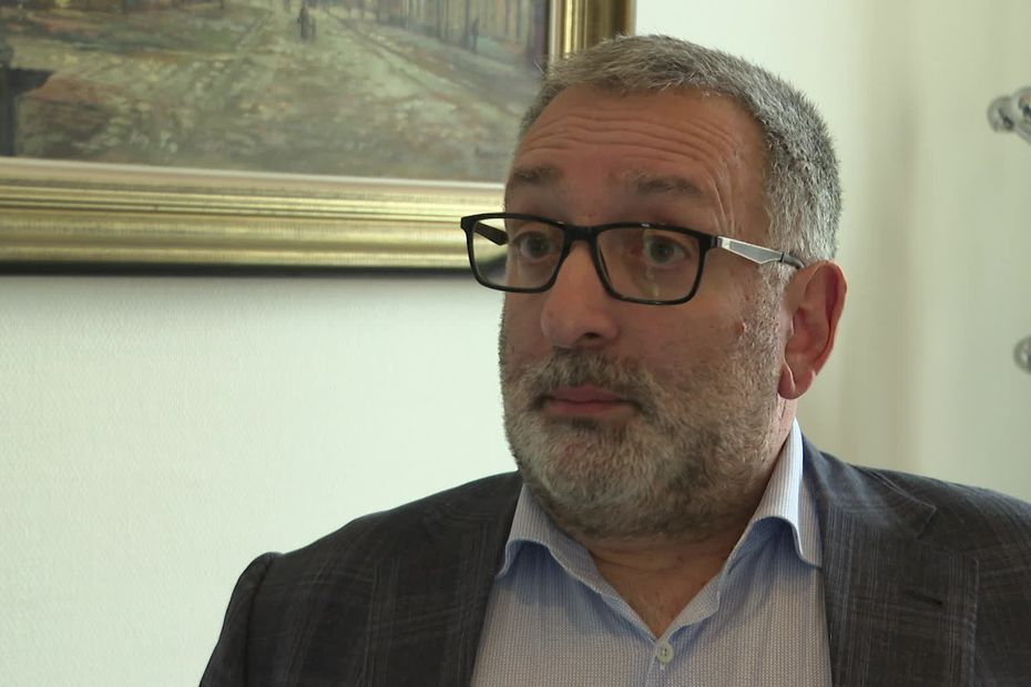 , Coup de th&eacute;&acirc;tre sur la C&ocirc;te Fleurie, Thierry Granturco d&eacute;missionne de la mairie de Villers-sur-Mer