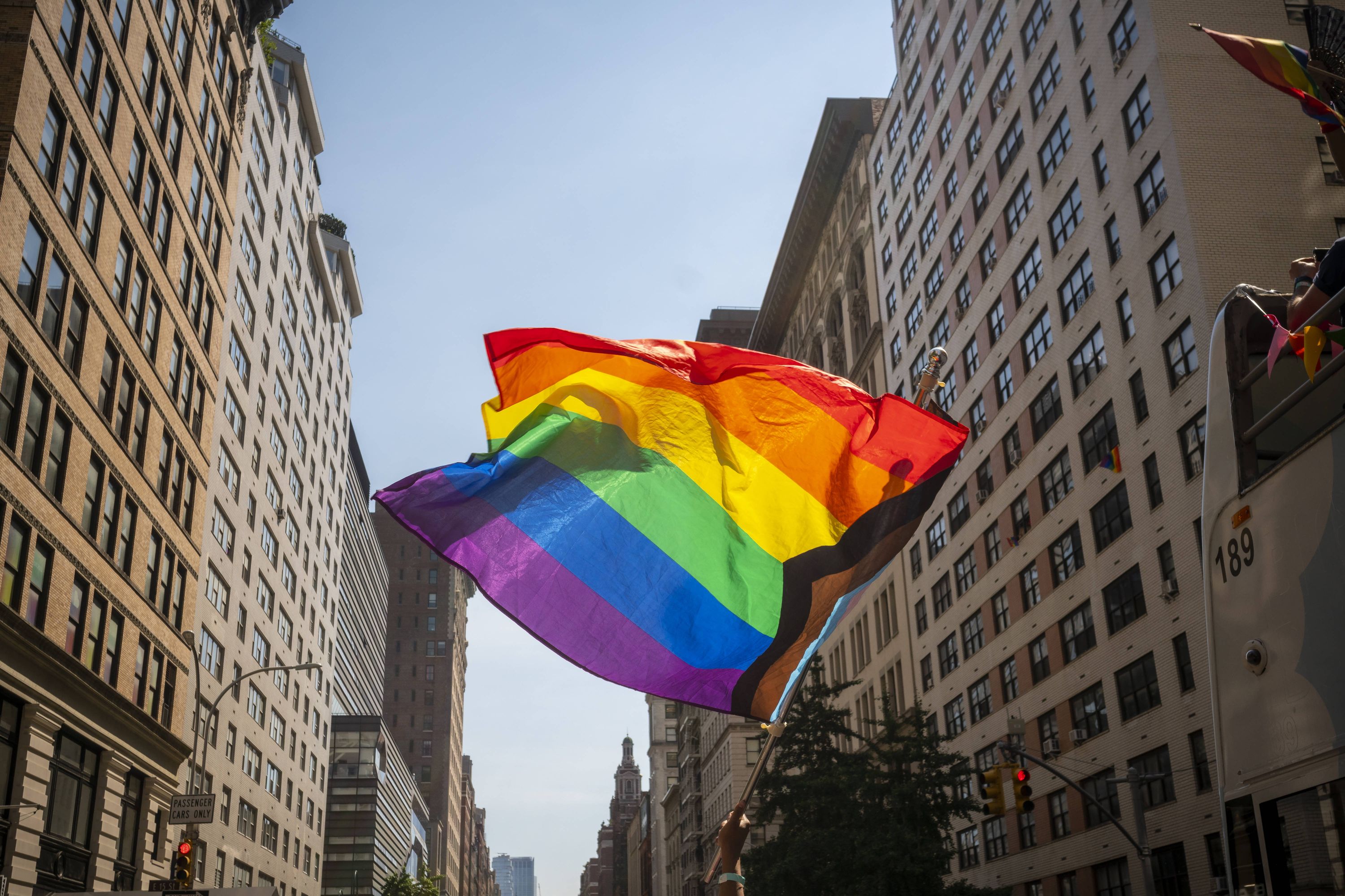 , &Eacute;tats-Unis : apr&egrave;s avoir soutenu un maire d&rsquo;origine y&eacute;m&eacute;nite, la communaut&eacute; LGBT se sent menac&eacute;e