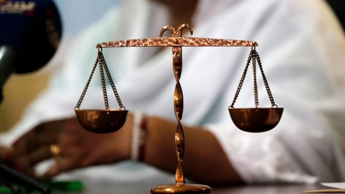 , Il s&rsquo;&eacute;tait mutil&eacute; d&eacute;non&ccedil;ant une fausse agression: prison avec sursis pour un ancien maire de la Manche