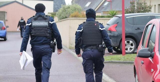 photo ici en intervention dans le lotissement de saint-c&ocirc;me-du-mont en 2012, la gendarmerie a chiffr&eacute; &agrave; 71 000 &euro; le co&ucirc;t des enqu&ecirc;tes li&eacute;es &agrave; cette affaire. 