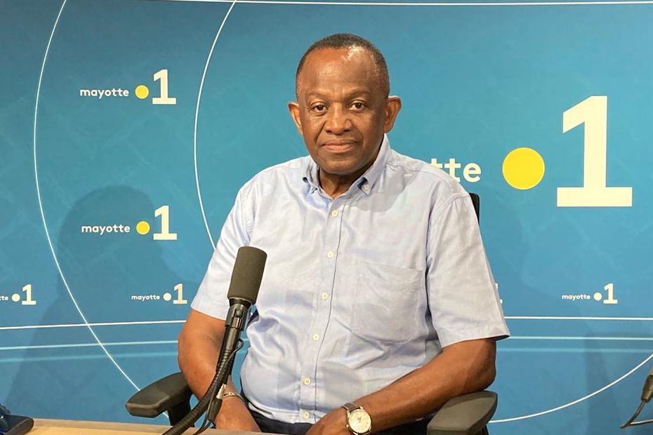 , Le s&eacute;nateur Sa&iuml;d Omar Oili salue certains &eacute;lus r&eacute;unionnais &laquo;&nbsp;loin des stigmatisations de la communaut&eacute; mahoraise&nbsp;&raquo;