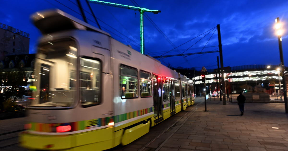 , Saint-&Eacute;tienne Interpell&eacute; pour avoir insult&eacute; et menac&eacute; une jeune fille dans le tram
