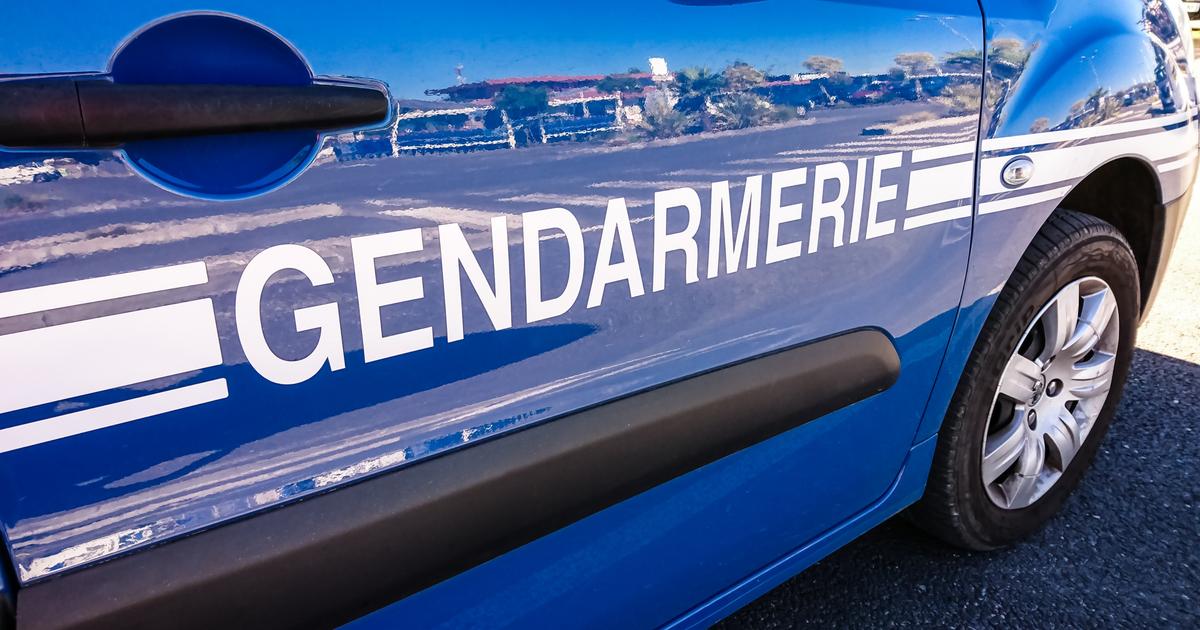 , Sarthe : ouverture d&rsquo;une enqu&ecirc;te apr&egrave;s la d&eacute;fenestration d&rsquo;&eacute;lus effray&eacute;s par des p&eacute;tards