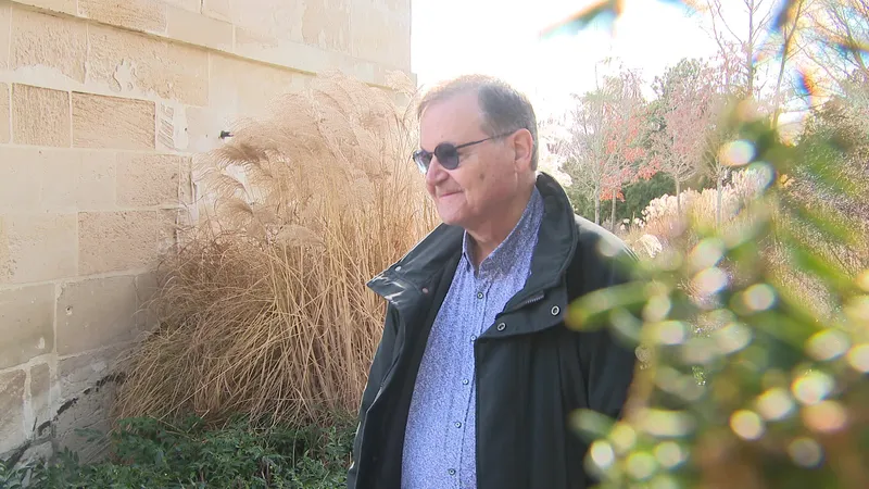 Roger Menn, maire de Liancourt dans l'Oise, a &eacute;t&eacute; agress&eacute; alors qu'il rentrait chez lui mercredi 28 f&eacute;vrier.