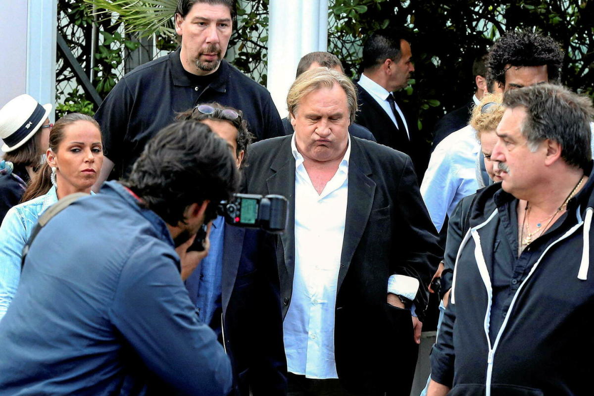 , Accusations d&rsquo;agressions sexuelles : G&eacute;rard Depardieu convoqu&eacute; pour une garde &agrave; vue