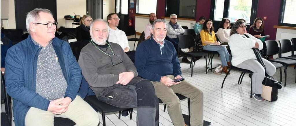 , Agressions, incivilit&eacute;s&hellip; Les &eacute;lus de territoire de Questembert se forment avec les gendarmes