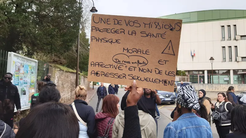 La Ville de Ch&acirc;tenay-Malabry avait &eacute;t&eacute; interpell&eacute;e lors de la manifestation faisant suite aux agressions sexuelles sur deux fillettes d'un centre de loisirs