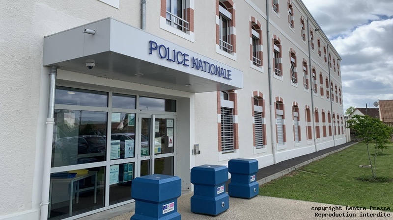 , Ch&acirc;tellerault : des policiers vis&eacute;s par une plainte pour agression sexuelle