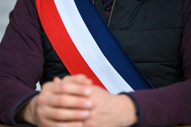, Deux hommes au tribunal pour avoir insult&eacute; le maire de Nevers et le maire de Blismes