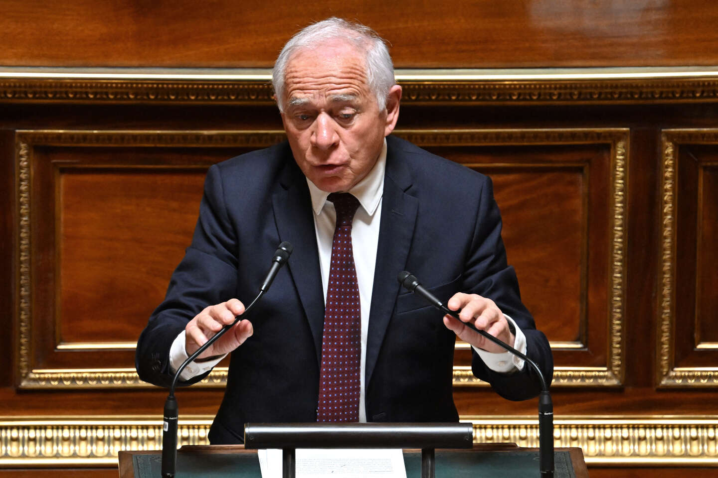 , Du fumier et des cadavres d&rsquo;animaux retrouv&eacute;s devant la maison du s&eacute;nateur macroniste Fran&ccedil;ois Patriat