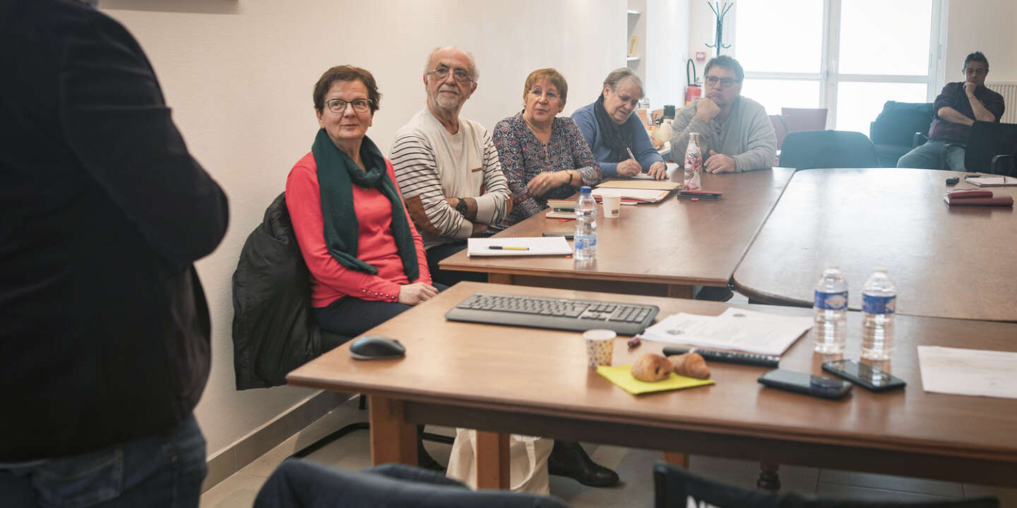 , En Charente, des maires apprennent &agrave; r&eacute;agir face aux insultes et menaces de leurs administr&eacute;s