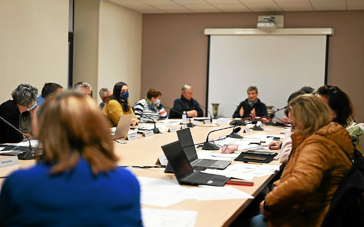 , Frictions, insultes, d&eacute;p&ocirc;ts de plainte&hellip; Pourquoi tant de violence entre les &eacute;lus de Cornouaille