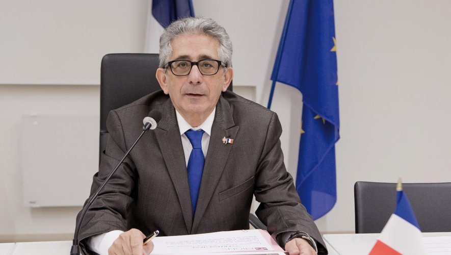 , &laquo;&nbsp;J&rsquo;en peux plus&nbsp;&raquo;&hellip; un maire d&eacute;missionne &eacute;puis&eacute; par l&rsquo;impuissance administrative et l&rsquo;antis&eacute;mitisme qu&rsquo;il subit