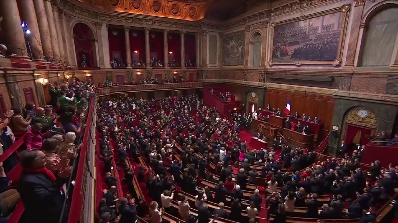 , Le Congr&egrave;s approuve &agrave; une tr&egrave;s large majorit&eacute; l&rsquo;inscription de l&rsquo;IVG dans la Constitution