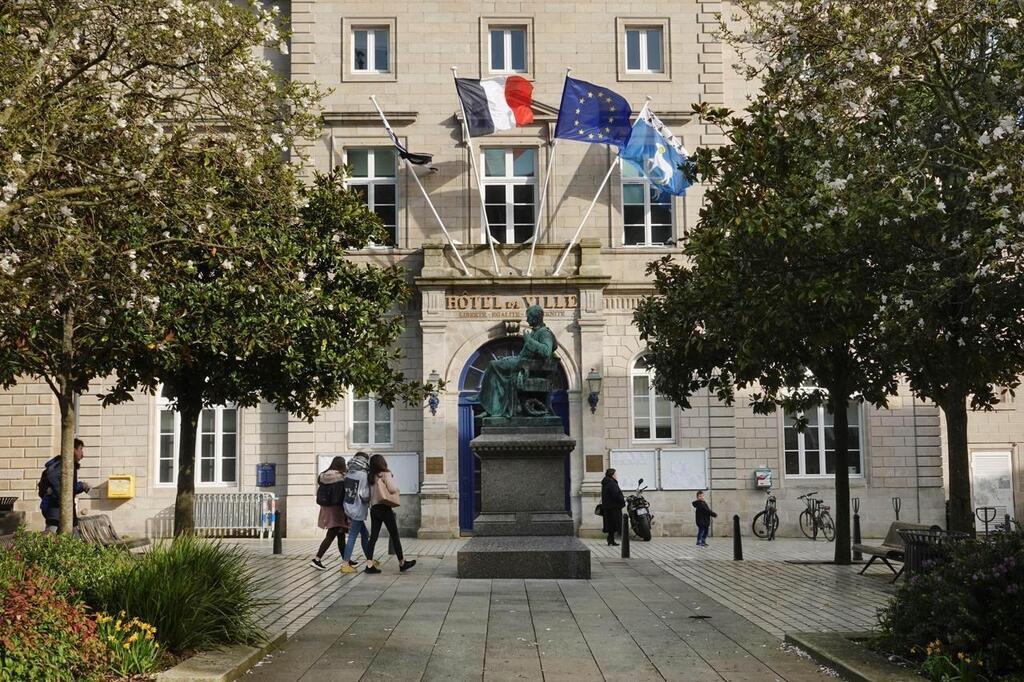 , Les maires et &eacute;lus locaux seront bient&ocirc;t mieux prot&eacute;g&eacute;s : voici comment