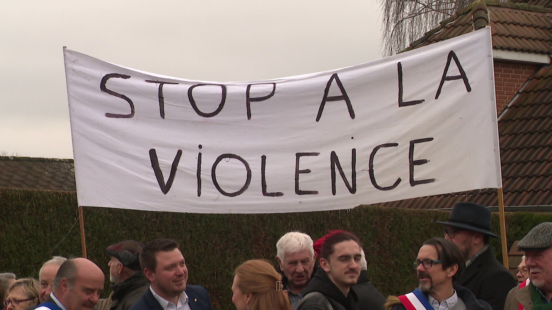 , Prot&eacute;ger les maires et leurs familles : une proposition de loi &laquo;&nbsp;qui fait sens&nbsp;&raquo; dans un contexte d&rsquo;explosion des violences faites aux maires