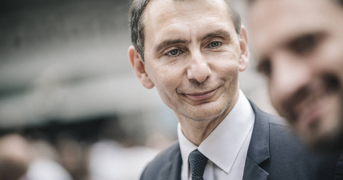 , Rassemblement national : le d&eacute;put&eacute; Laurent Jacobelli mis en examen pour &laquo;diffamation&raquo;