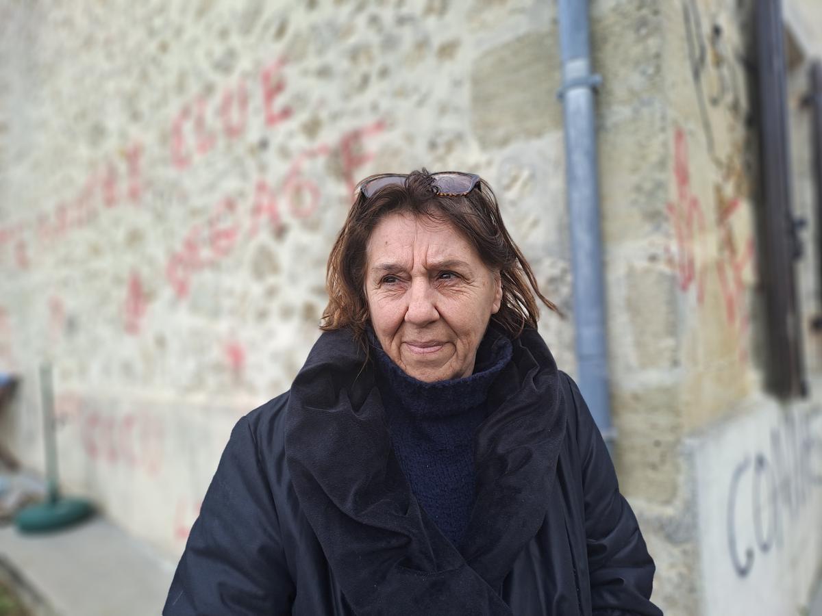 , Tags injurieux sur la maison de l&rsquo;&eacute;lue d&eacute;missionnaire de Rions en Gironde : qui en veut &agrave; &Eacute;velyne Lavoix