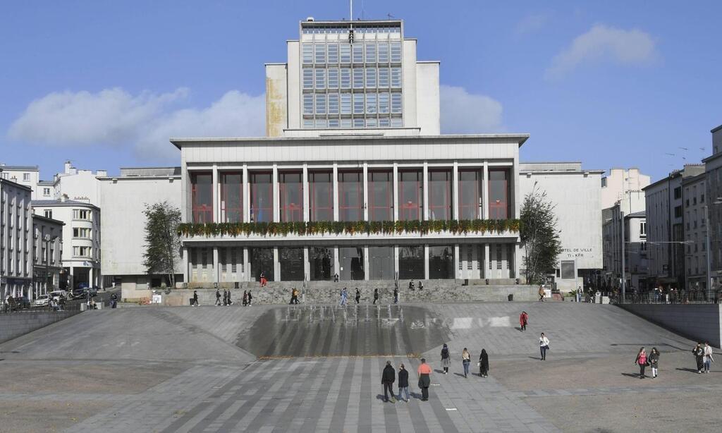 , Un &eacute;lu de Brest poursuivi pour atteinte sexuelle