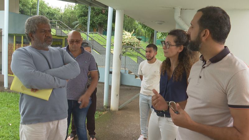 Jean-Hugues Ratenon au centre &eacute;ducatif ferm&eacute; de Sainte-Anne