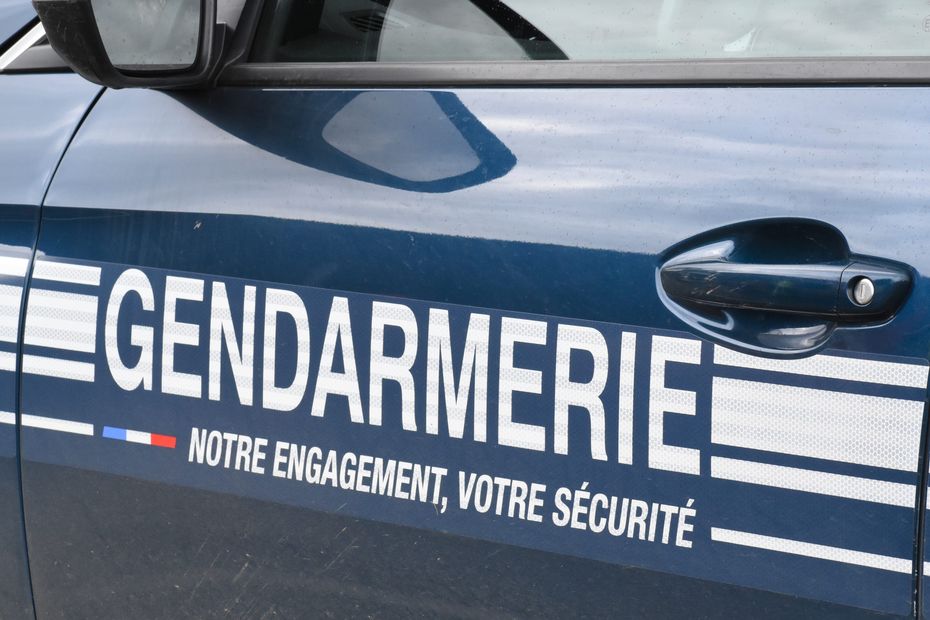 , &laquo;&nbsp;Baise ta maire&nbsp;&raquo; : incendie, tags insultants, l&rsquo;&eacute;lue d&rsquo;un petit village du Gard porte plainte