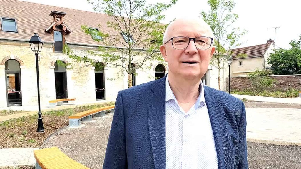 , La Croix Saint Ouen. Le maire Jean Desessart ne sait pas s&rsquo;il m&egrave;nera une liste en 2026 : &laquo;On verra dans un an&raquo;