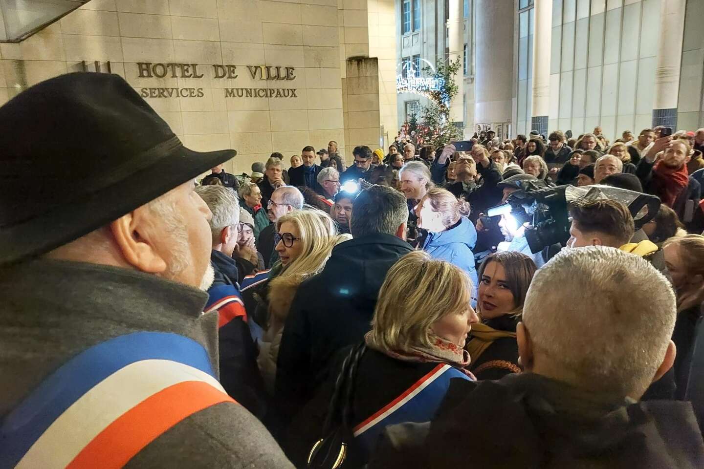 , Agression d&rsquo;une &eacute;lue &agrave; Saint-Denis : trois ans de prison ferme pour le commanditaire, chef d&rsquo;entreprise