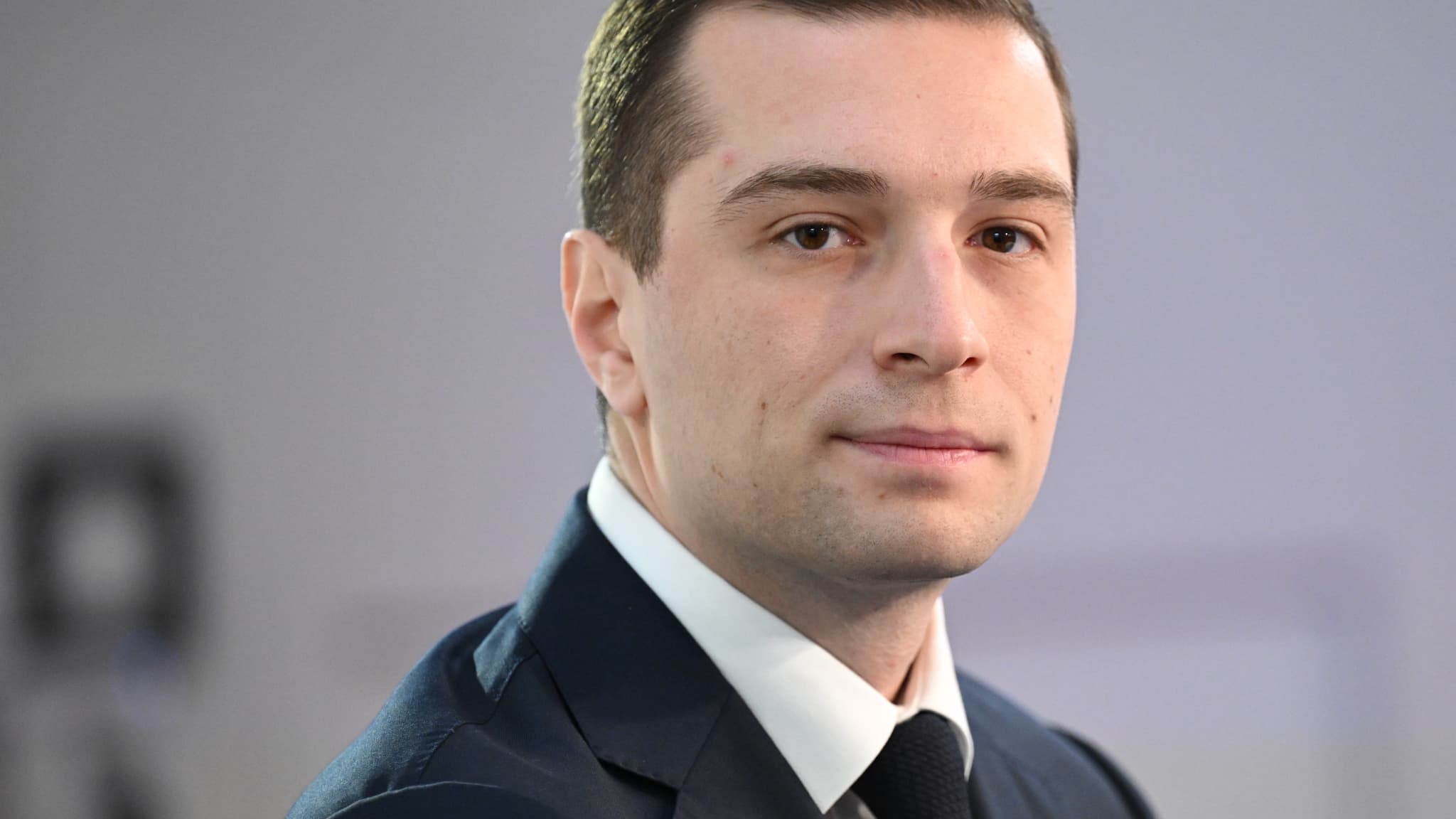 , DIRECT. L&eacute;gislatives: Bardella affirme &laquo;&nbsp;que nous assistons &agrave; la dislocation de la macronie&nbsp;&raquo;