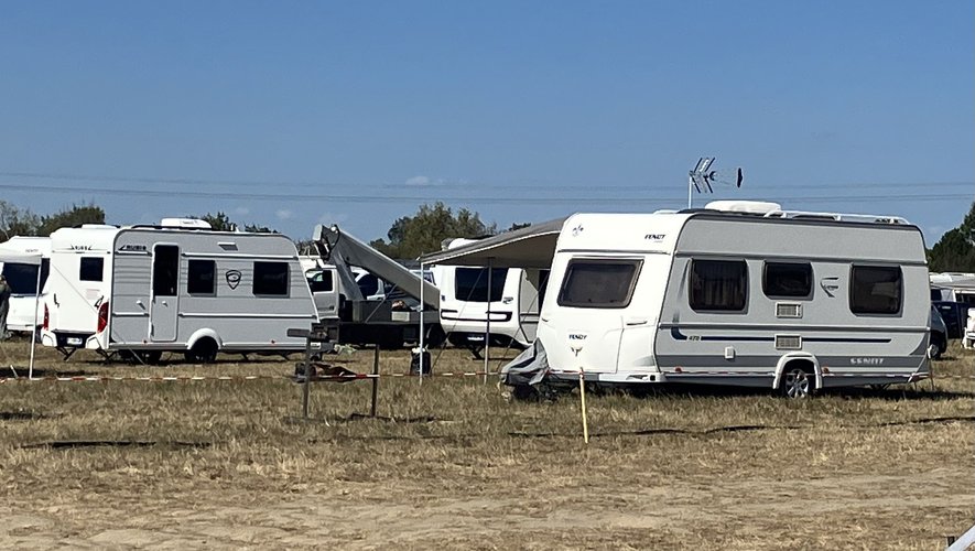 , &laquo;&nbsp;Je vais finir par avoir une r&eacute;putation de mauvais coucheur&nbsp;&raquo; : un &eacute;lu d&eacute;loge 50 caravanes de gens du voyage en seulement trois heures