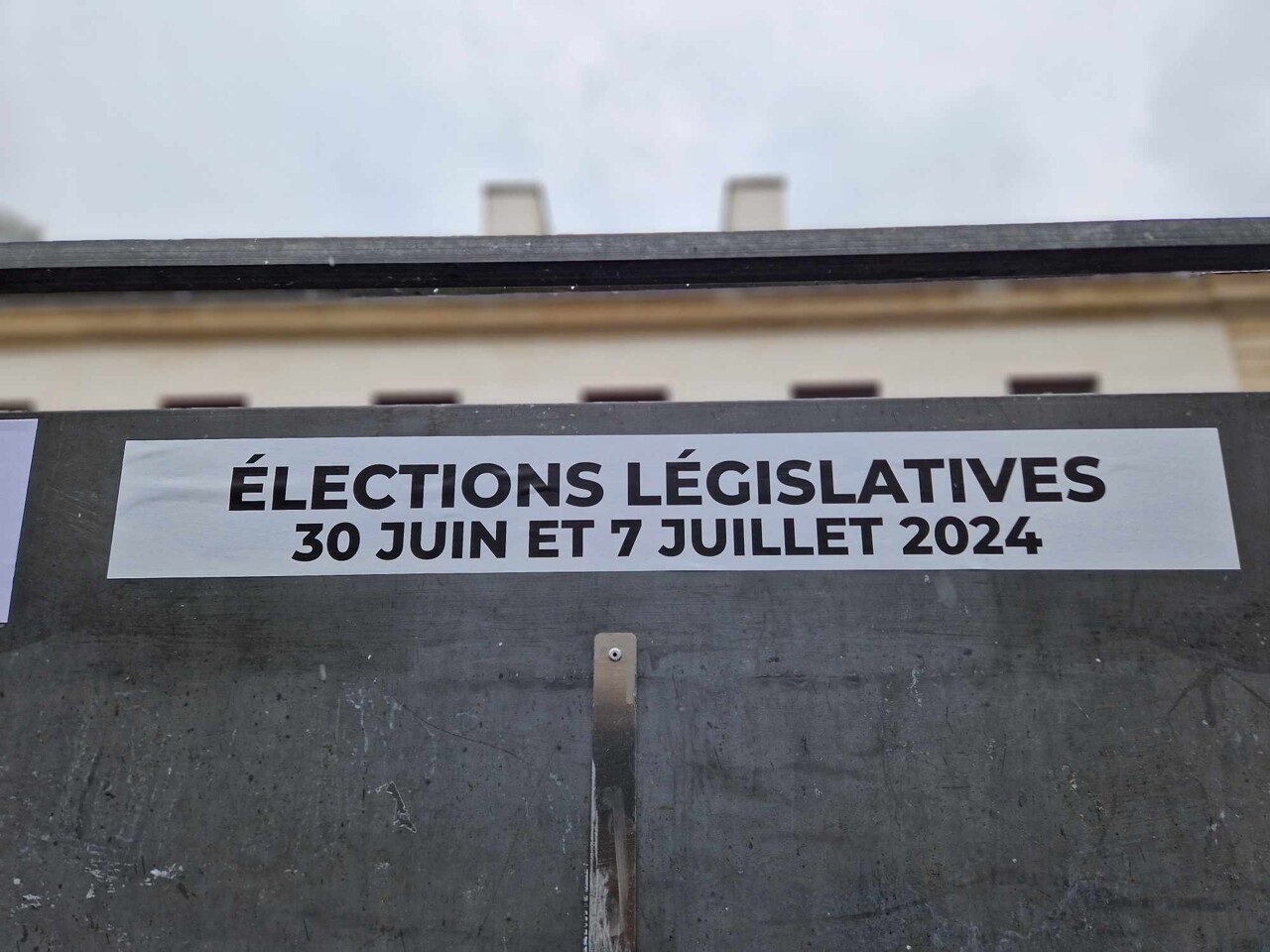 , L&eacute;gislatives : insultes, agressions physiques&hellip; &Agrave; Paris et en petite couronne, une campagne sous haute tension