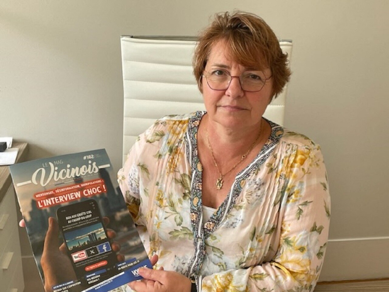 , Yvelines : une fake news publi&eacute;e &agrave; la Une d&rsquo;un magazine municipal pour r&eacute;veiller les consciences