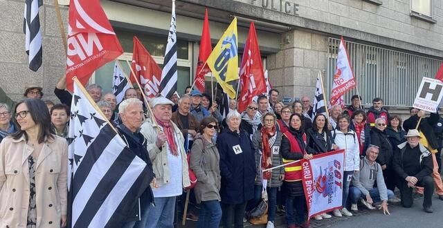 photo deux nouveaux rassemblements seront organis&eacute;s les 24 et 26&nbsp;juillet pour soutenir les &eacute;lus auditionn&eacute;s au commissariat de police de quimper. &copy; archives of. 