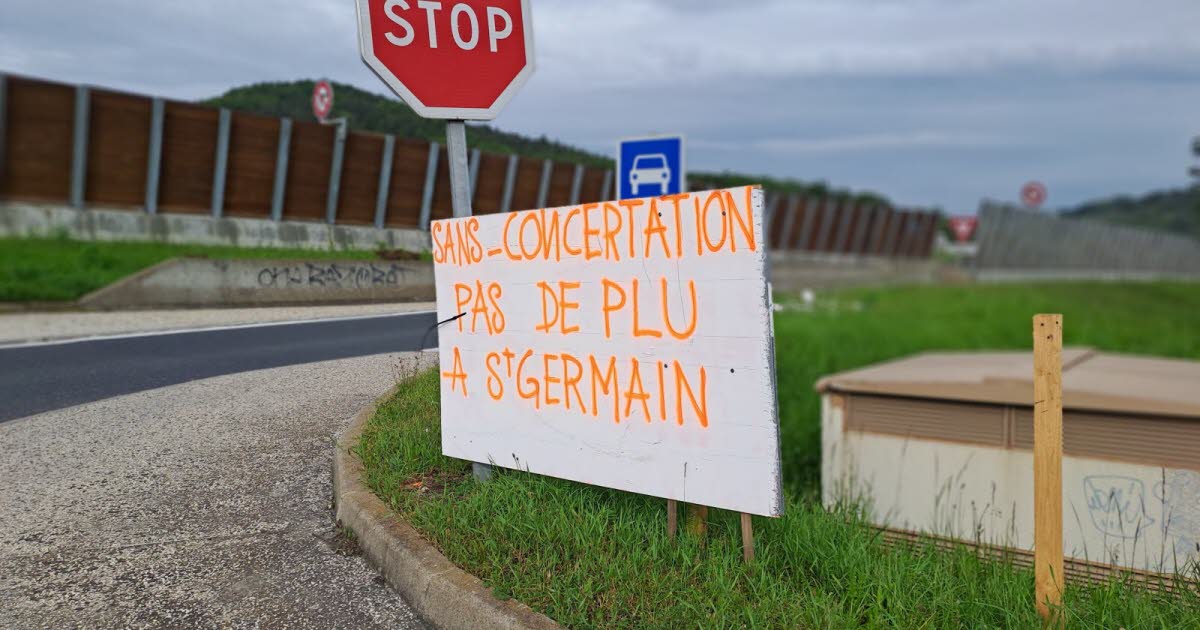 , Haute-Loire &Eacute;lus agress&eacute;s &agrave; Saint-Germain-Laprade : le pr&eacute;fet leur apporte son soutien