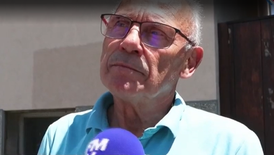 , &laquo;&nbsp;Il m&rsquo;a foutu un coup de poing&nbsp;&raquo; : un &eacute;lu de 77 ans agress&eacute; alors qu&rsquo;il &eacute;tait en train de coller des affiches du candidat Olivier V&eacute;ran