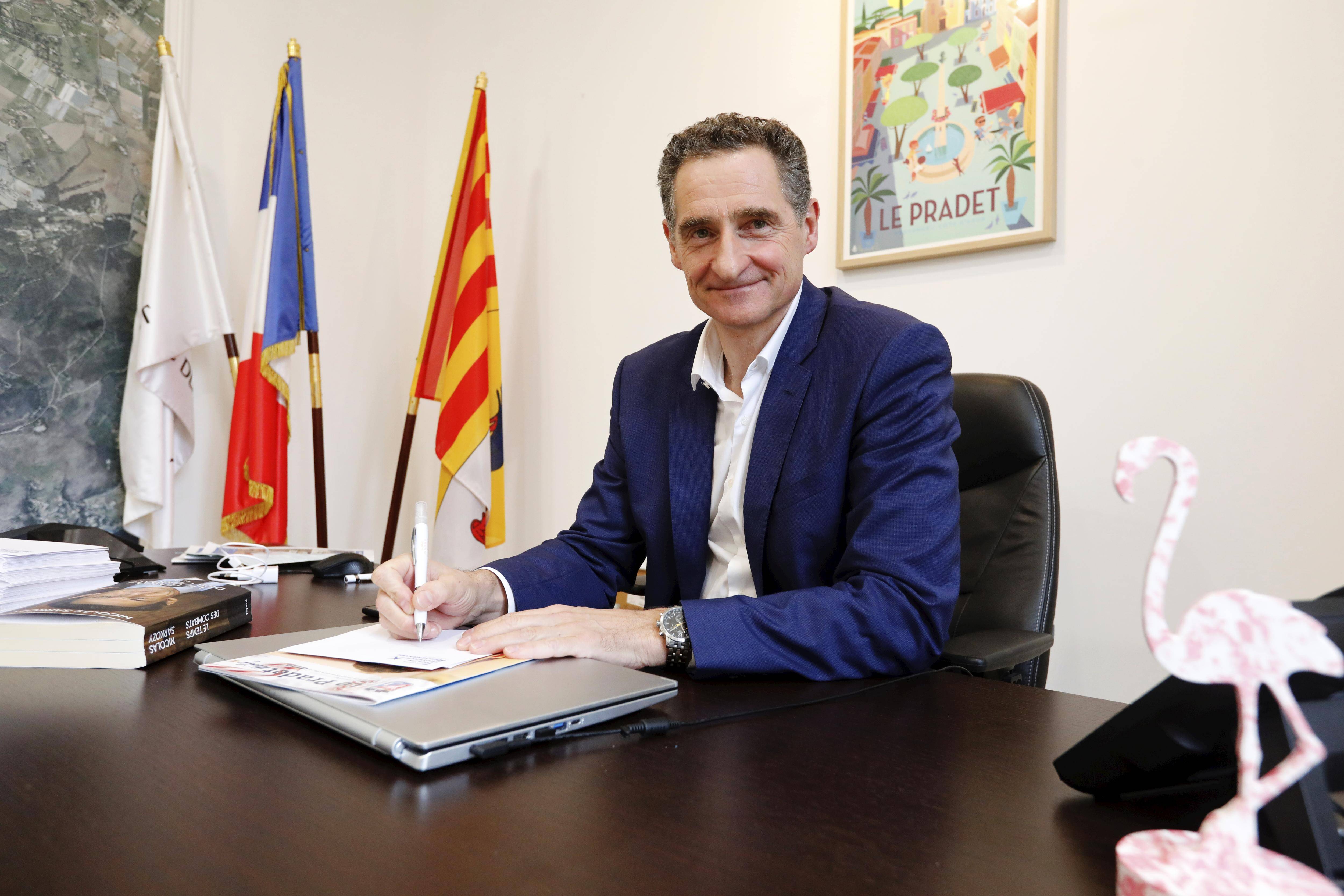 , &laquo;&nbsp;Il me poursuit et me percute par l&rsquo;arri&egrave;re&nbsp;&raquo;: le maire du Pradet t&eacute;moigne des agressions dont il a &eacute;t&eacute; victime
