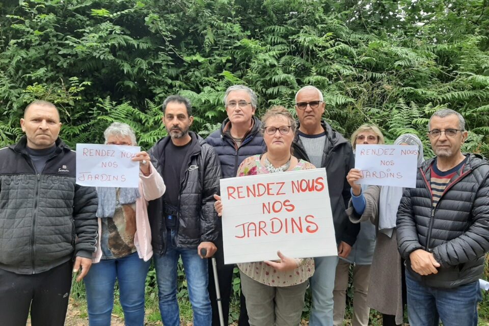 Des jardiniers se mobilisent pour avoir acc&egrave;s aux jardins