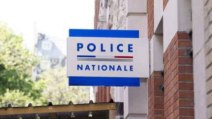 Pierrick Spizak, a port&eacute; plainte apr&egrave;s avoir retrouv&eacute; une croix celtique tagu&eacute;e sur l'un des murs de sa maison et du courrier injurieux dans sa bo&icirc;te aux lettres. (FIORA GARENZI / HANS LUCAS via AFP)