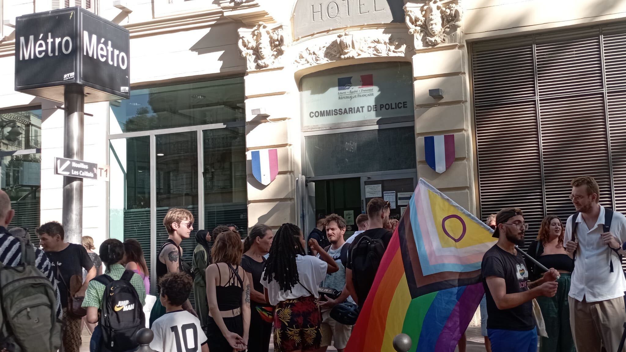 , Une plainte d&eacute;pos&eacute;e par la France insoumise apr&egrave;s une agression homophobe