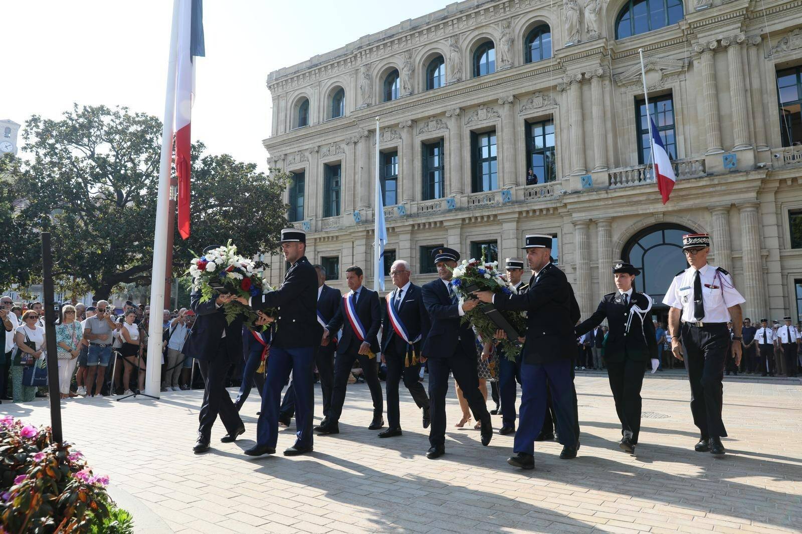 , &laquo;&nbsp;Il est temps de retrouver une autorit&eacute; juste&nbsp;&raquo;, David Lisnard rend hommage au gendarme &Eacute;ric Comyn, tu&eacute; par un chauffard &agrave; Mougins