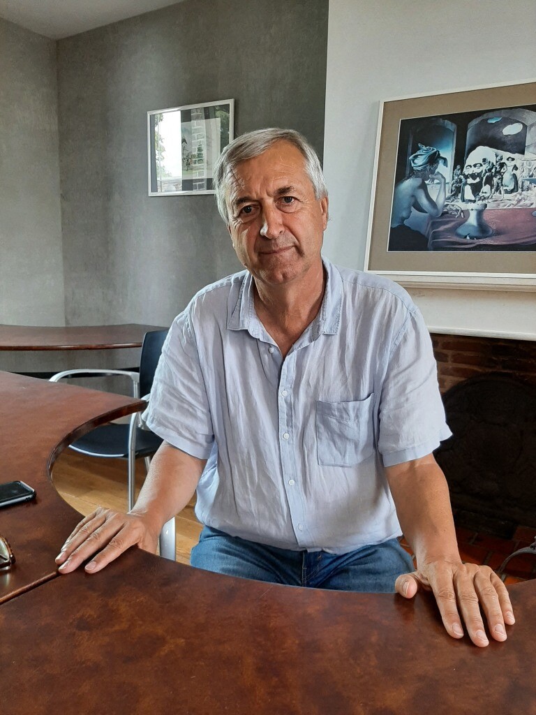 , Le maire du Bosc du Theil agress&eacute; par un habitant