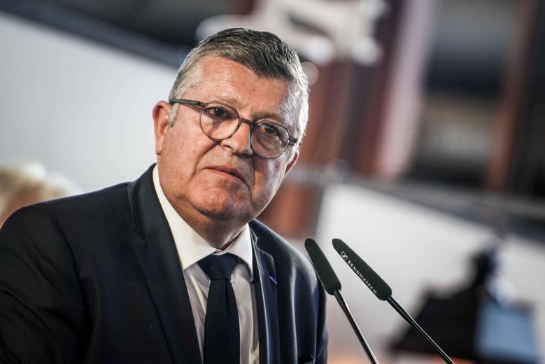 Franck Proust, pr&eacute;sident de N&icirc;mes M&eacute;tropole &eacute;voque l&rsquo;incendie et la lutte contre le trafic de drogue.